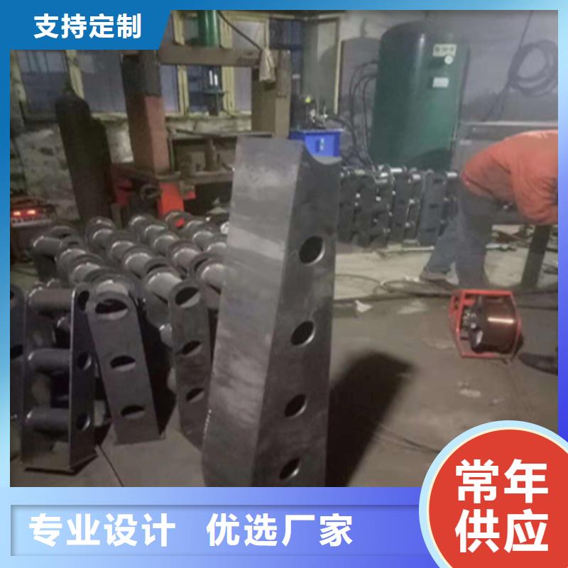 热镀锌桥梁护栏防撞护栏立柱厂家用的放心