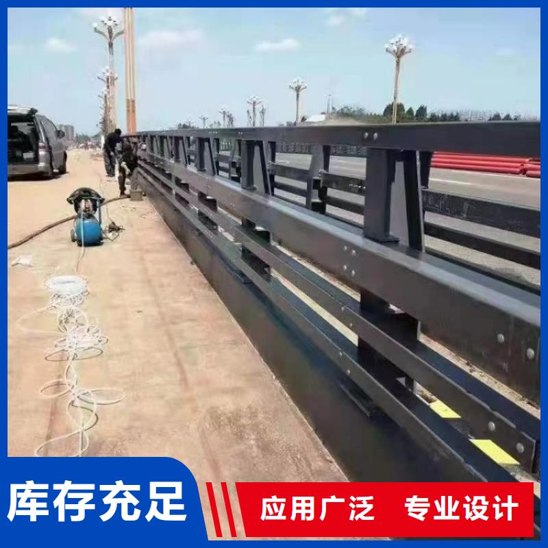 鋼板立柱
