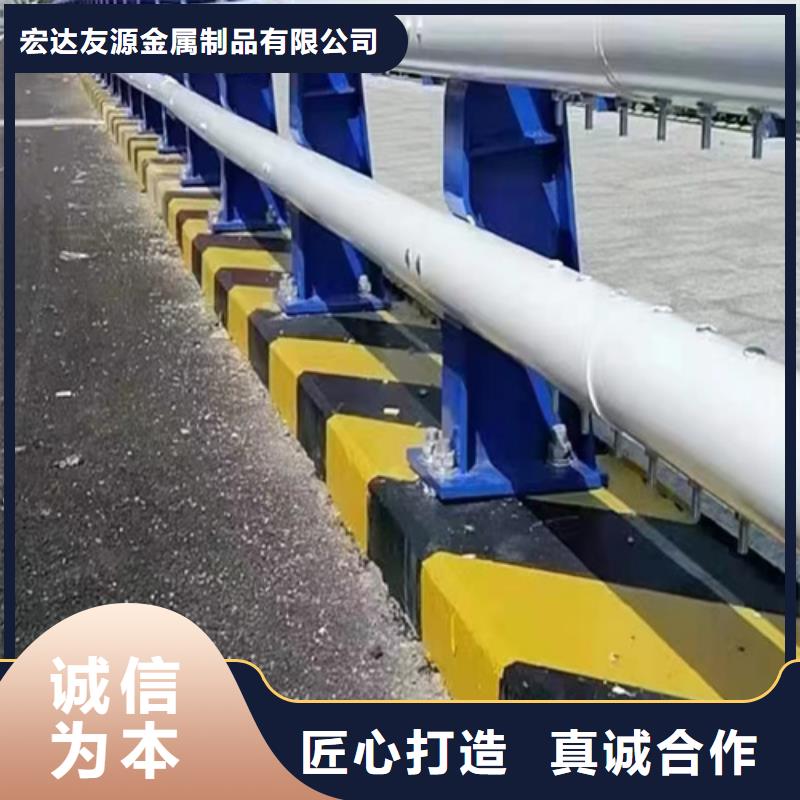 用戶喜愛的不銹鋼鋼絲繩護欄生產廠家