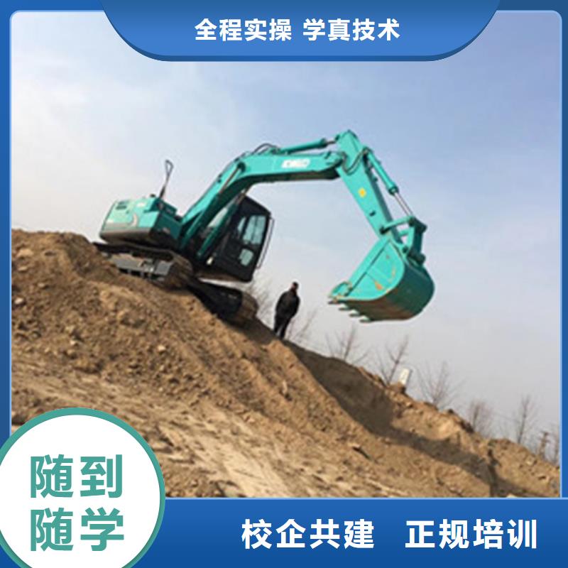 滦南叉车铲车短期培训班学铲车叉车来虎振学校