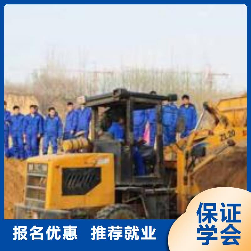 高陽鏟車技校學期學費火熱的的專業
