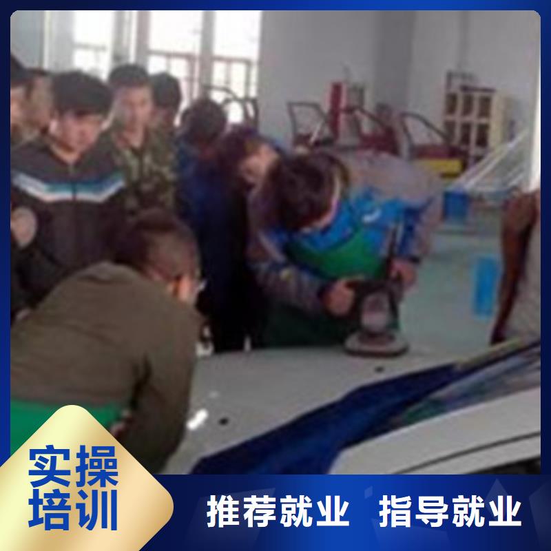 汽车美容装具培训,挖掘机钩机驾驶培训课程多样