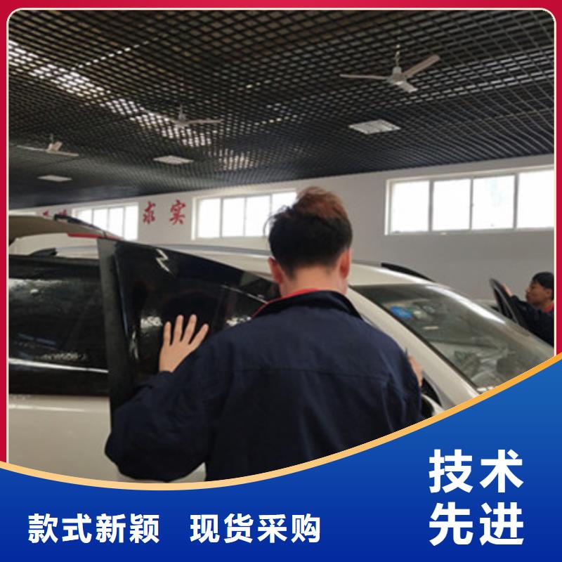 滿城哪個技校學快速鈑噴技術初中畢業學什么技術好