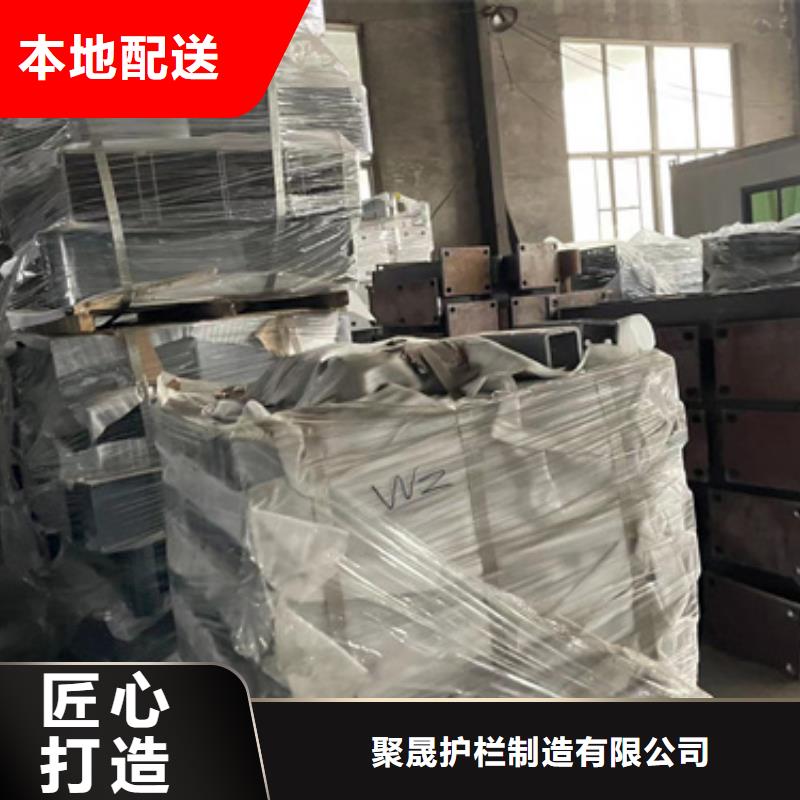 交通防撞护栏外形美观