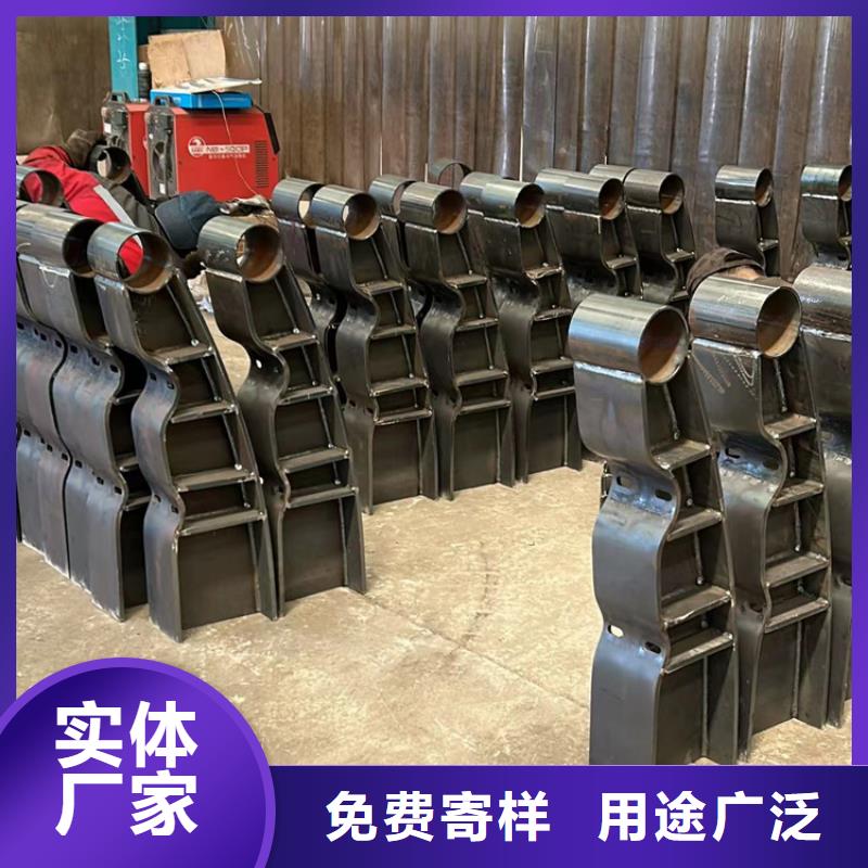 鋼背木護欄廠家技術領先