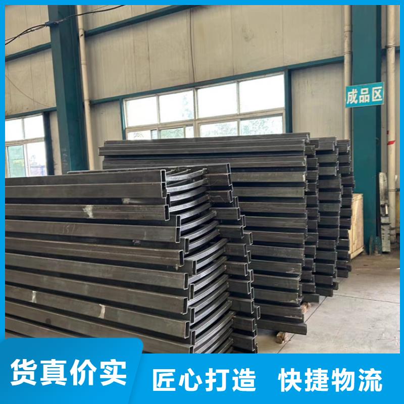 定制不銹鋼防撞欄桿廠家