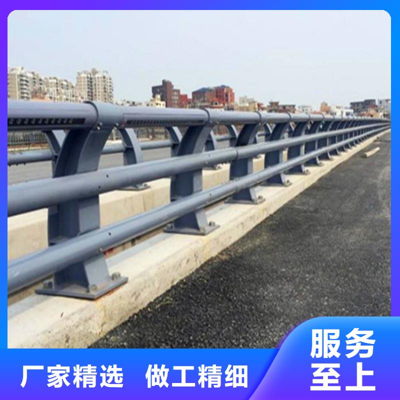 桥梁铁艺栏杆安装