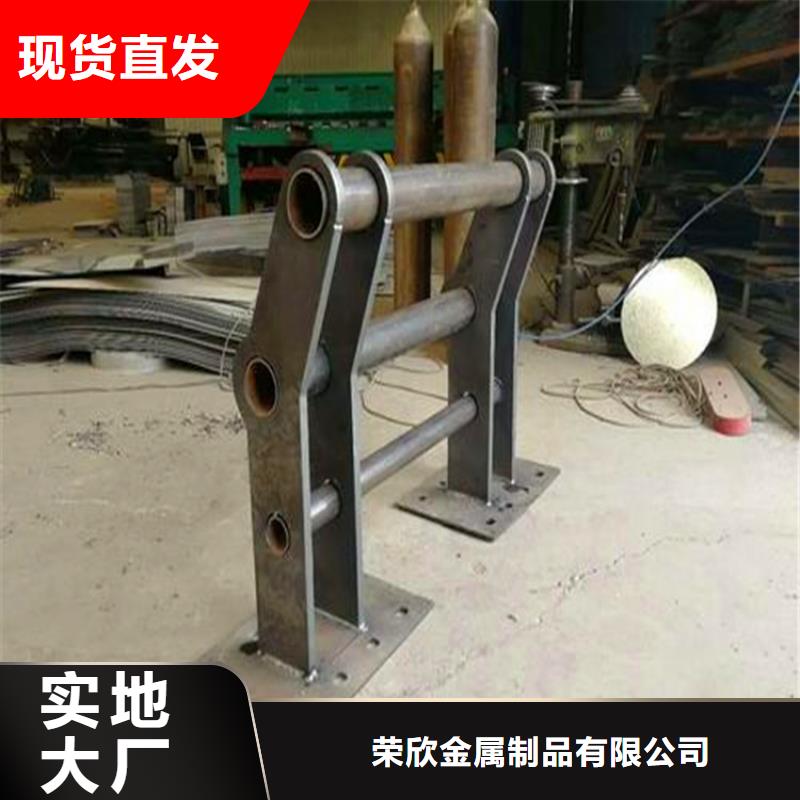 河道护栏_镀锌波形护栏厂家直销规格多样