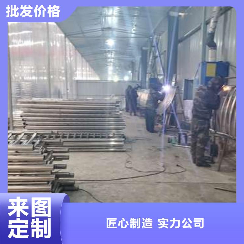 道路护栏厂家精选原材料