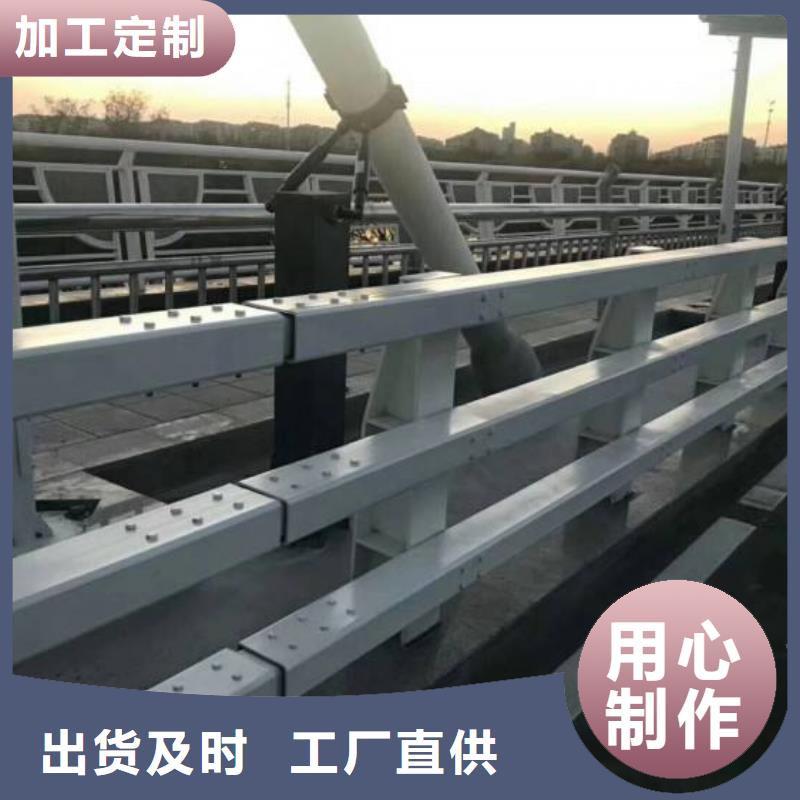 公路灯光护栏质量合格