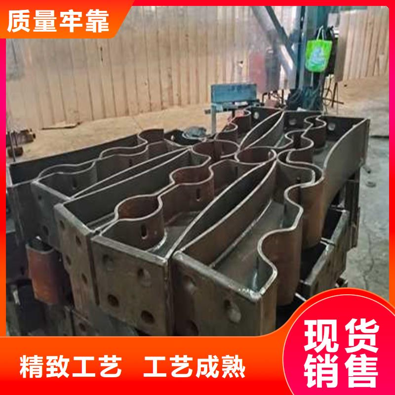 公路防撞欄桿_品類齊全