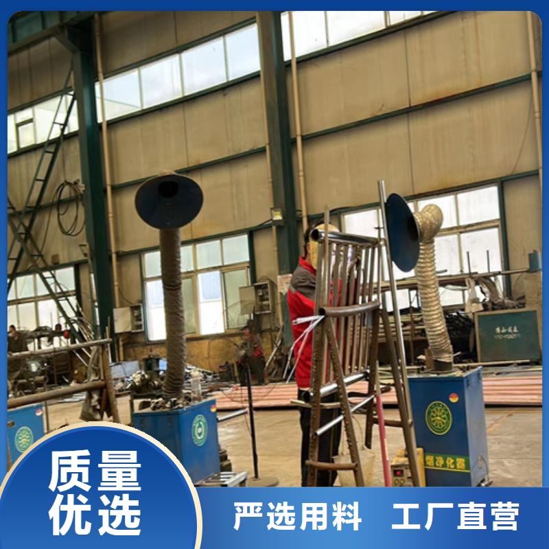 灯光防撞护栏库存量大