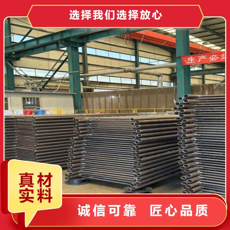可靠的公路三横梁防撞护栏生产厂家
