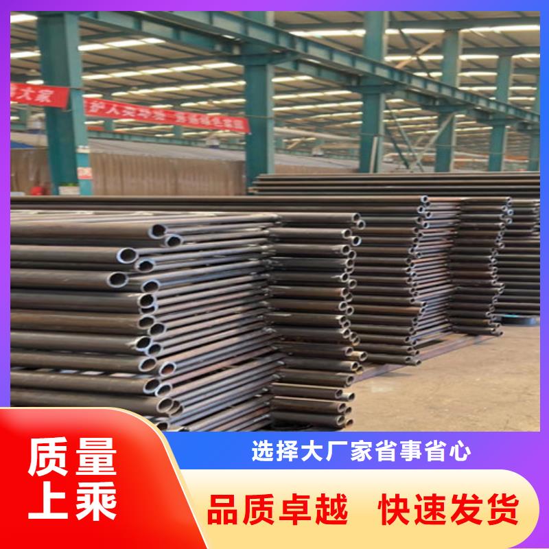  人行道护栏用心经营