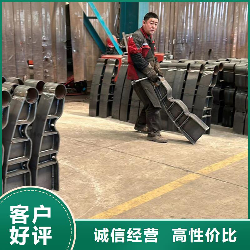 人行道护栏,【高速开口栏网】卓越品质保障