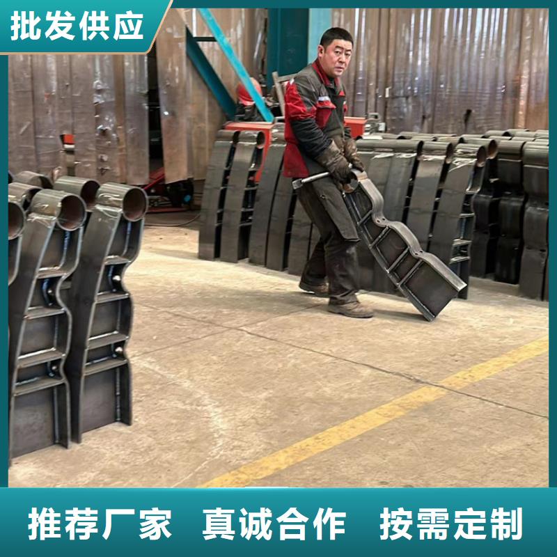 人行道护栏不锈钢复合管护栏细节决定品质
