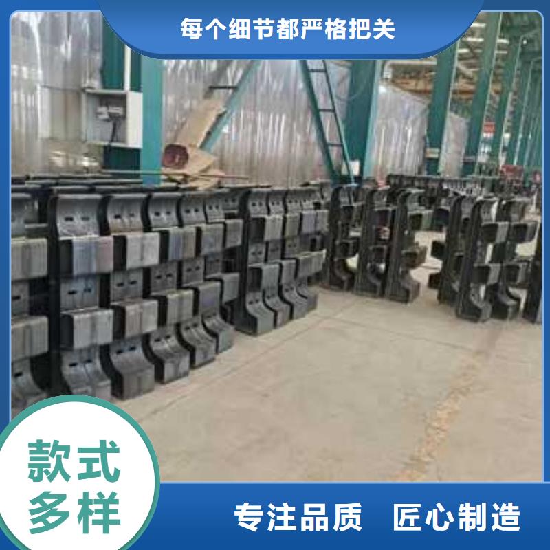 【护栏灯光防撞护栏拒绝中间商】