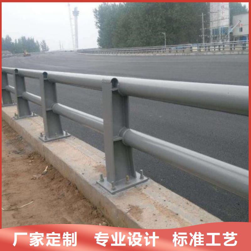 《连云港》本土绿洲道路防撞护栏生产环节无污染