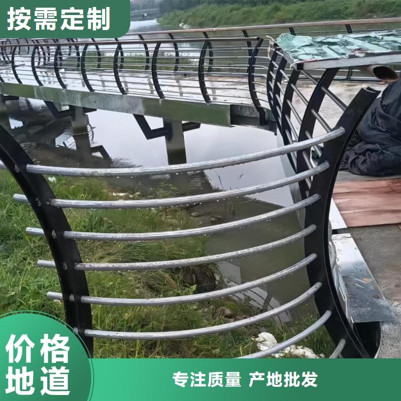 仿木纹河道护栏栏杆不锈钢河道栏杆一米多少钱