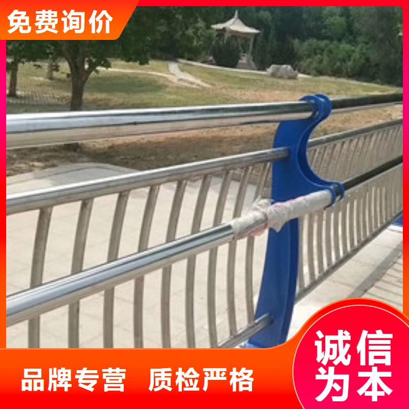 道路护栏使用寿命长