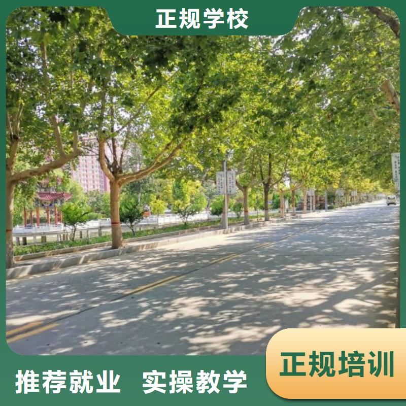 挖掘机培训学校哪里有挖掘机铲车叉车驾驶学校就业