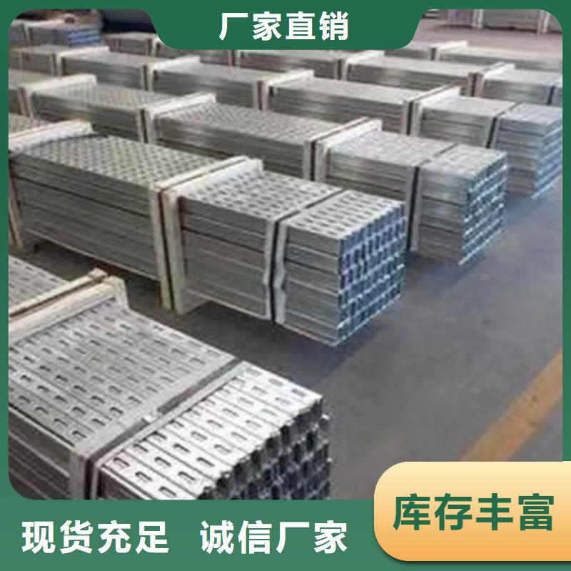 光伏太陽能車棚支架采購價格