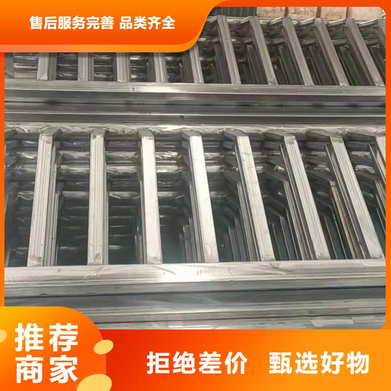 304不锈钢复合管护栏销往全国