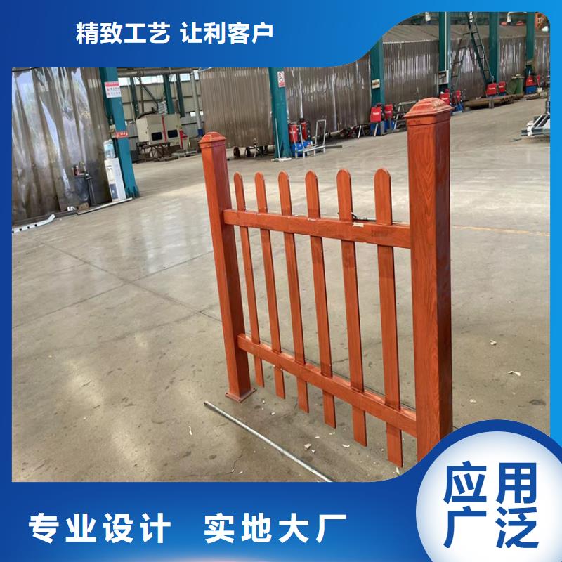可定制的不銹鋼復(fù)合管欄桿本地廠(chǎng)家