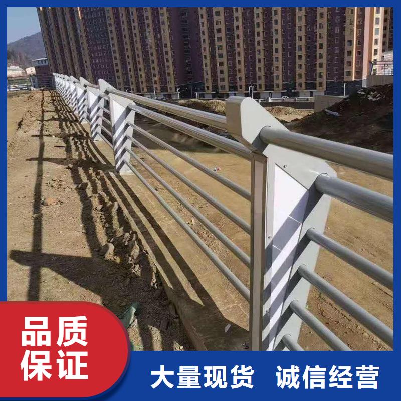 優質欄桿立柱靜電噴塑