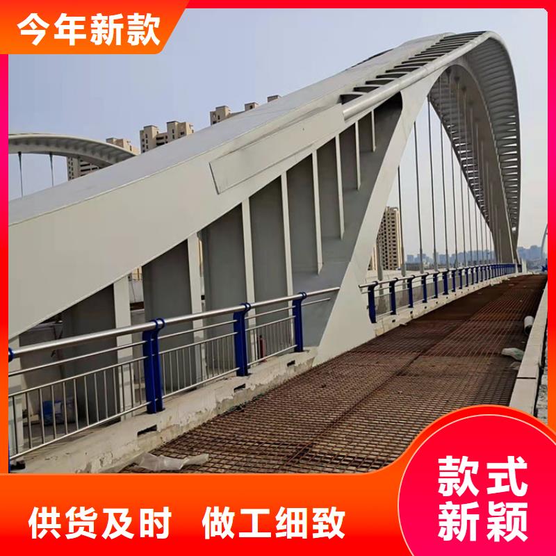 重信譽防撞鋼板立柱供應廠家