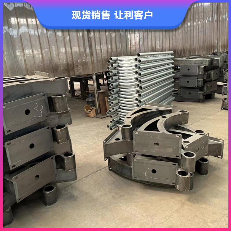 
Q235B防撞護欄立柱廠家供應