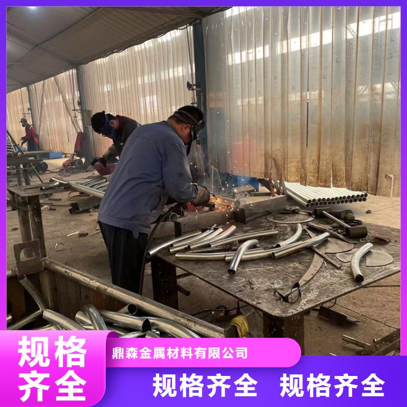 桥梁防护栏杆现货直发