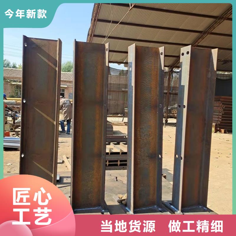 不銹鋼橋梁防護欄桿定制生產