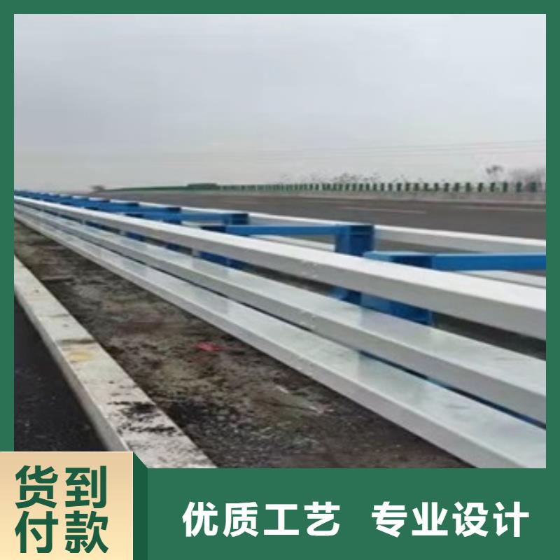 201不銹鋼復(fù)合管護欄護欄廠家報價