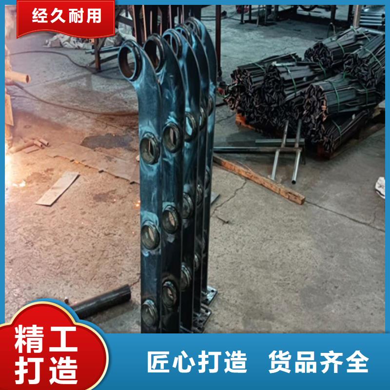 不銹鋼復(fù)合管樓梯欄桿價(jià)格