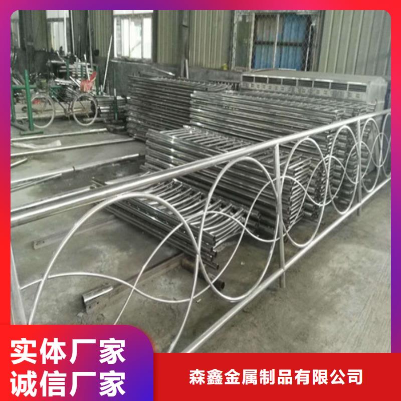 热销：不锈钢复合管楼梯栏杆厂家