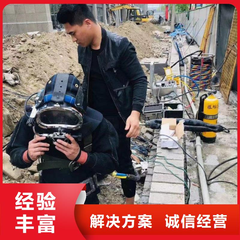  水上浮吊船随叫随到