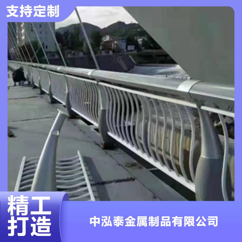 有現(xiàn)貨的橋面欄桿供應(yīng)商