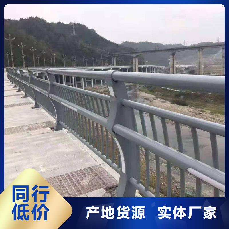 防撞护栏钢板立柱每个细节都严格把关