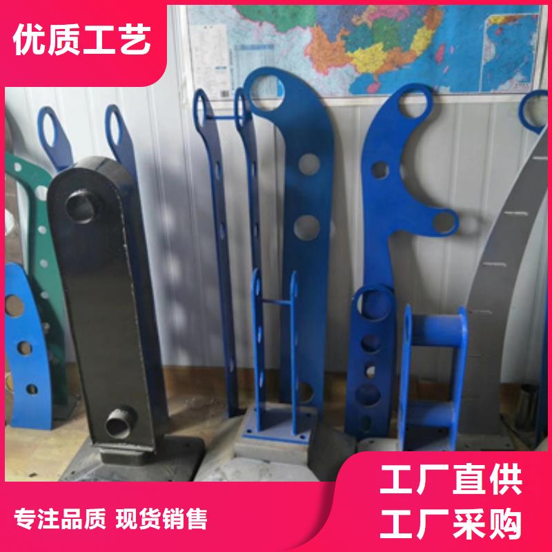 道路防撞护栏立柱质优价廉来厂考察质优价廉