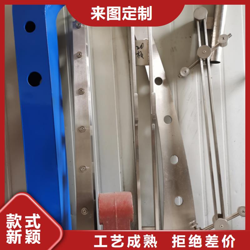 灯光不锈钢复合管护栏立柱质优价廉价格公道质优价廉