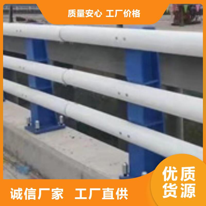 防撞护栏镀锌波形护栏专业生产N年