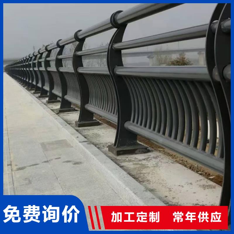 防撞护栏镀锌波形护栏专业生产N年