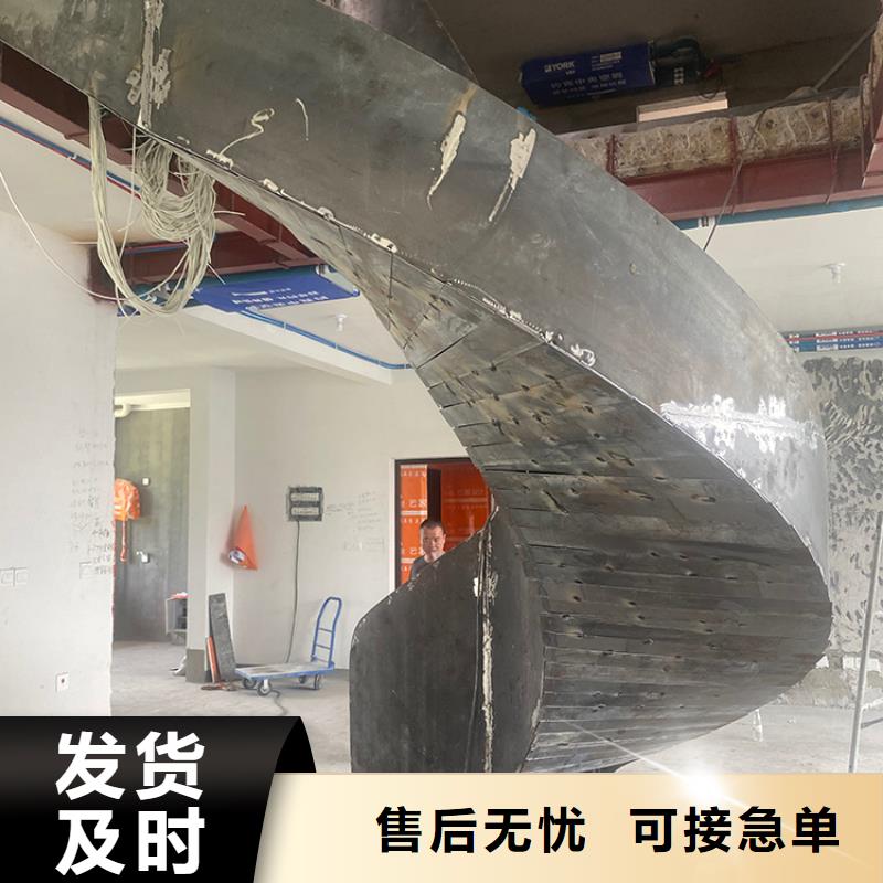 卷板式楼梯设计新颖