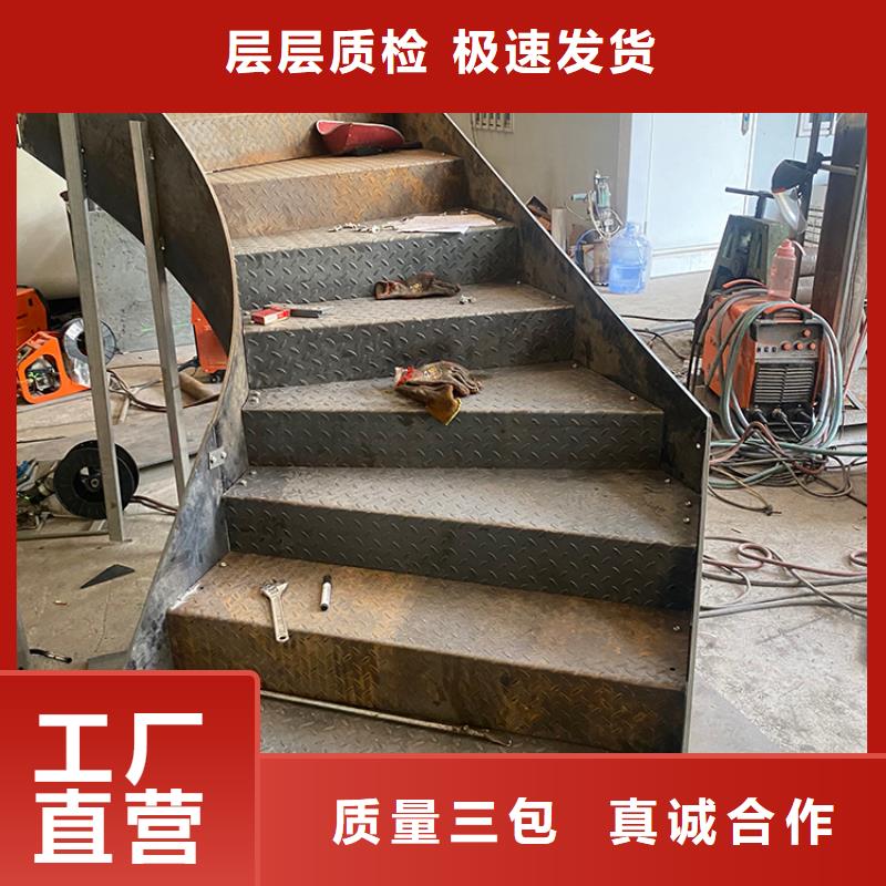 【 旋转楼梯,方形百叶风帽每个细节都严格把关】同城品牌