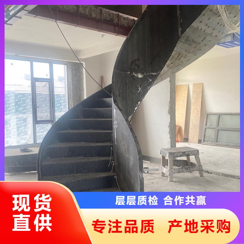 锡林郭勒盟镶黄旗金属楼梯复试错层居室钢化玻璃扶手