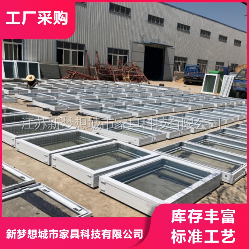 學校宣傳欄施工團隊