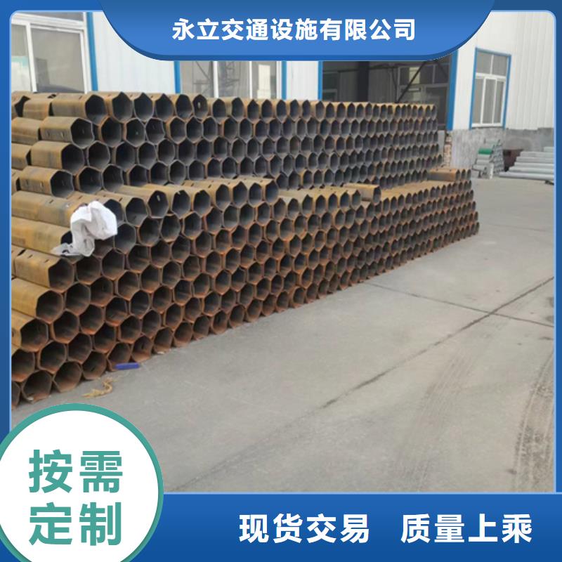 Gr-C-4E波形護欄參數(shù)圖片