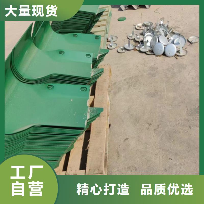 专业的生产厂家【波形护栏生产厂家】,庭院木栏杆经久耐用