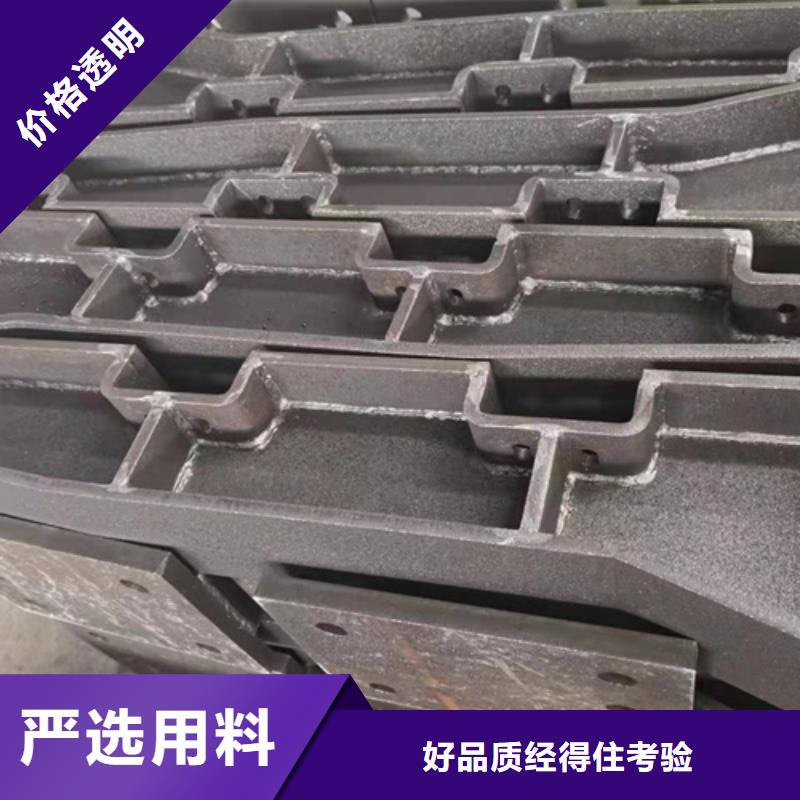 橋梁護欄防撞欄桿廠家大量現貨供應